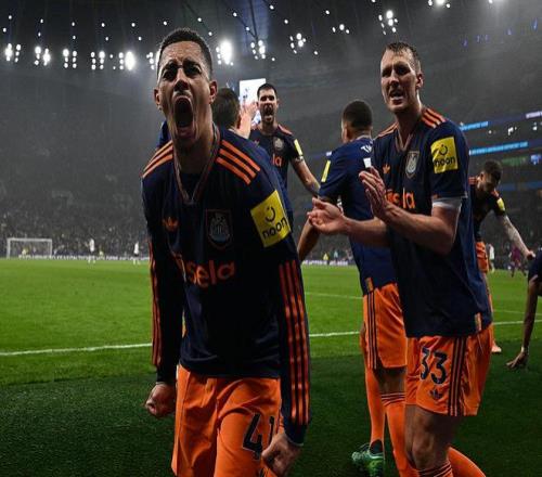 亚洲杯乒乓,球男单颁奖,盛典,B体育,B,SPORTS,B体育官网,B体育官网,B体育下载,B体育APP